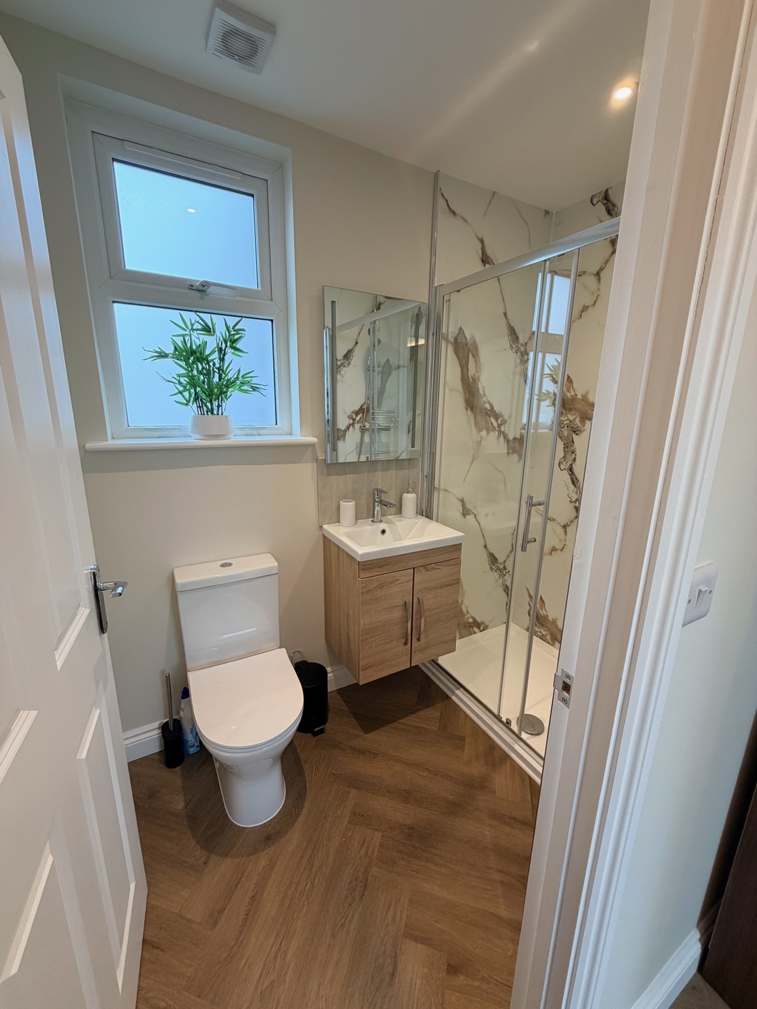 Southsea HMO conversion — en-suite shower room